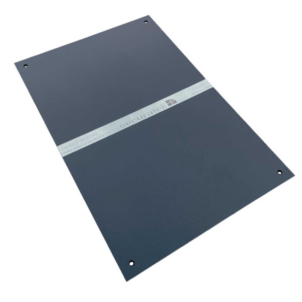 e:tek MINI EVO· Kompakte Fahrplatte · 1500 x 1000 x 12 mm · 1,50 m² · Belastbar bis ca. 15t** · Beidseitige EvoGrip Profilierung · 4 Verbindungslöcher · LDPE Kunststoff